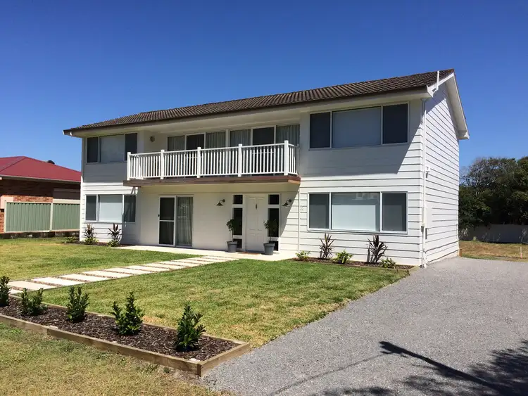32 Boulder Bay Road, Fingal Bay NSW 2315