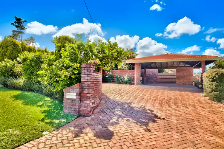 10 Kelvin Road, Duncraig WA 6023