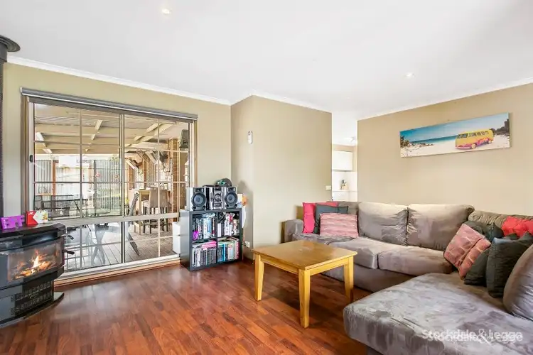 Sixth view of Homely house listing, 5 Waverley Close, Narre Warren VIC 3805