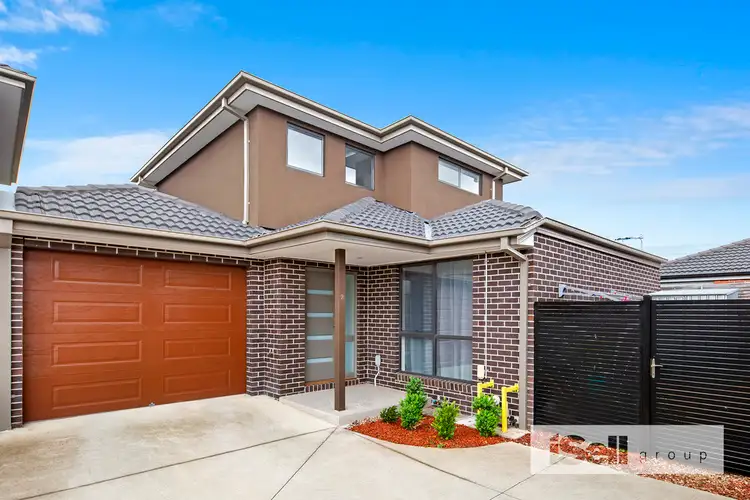 Main view of Homely townhouse listing, 2/49 Glendale Road, Springvale VIC 3171