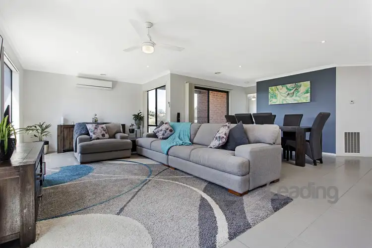 Third view of Homely house listing, 16 Raine Court, Sunbury VIC 3429