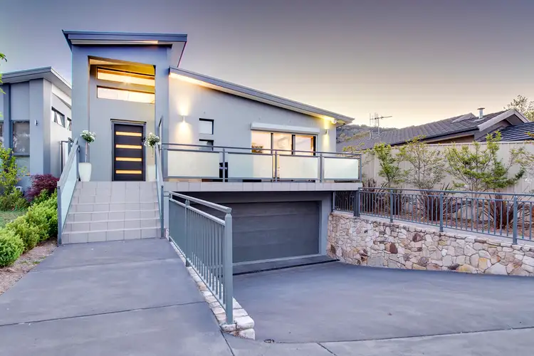 8 Wyatt Place, Torrens ACT 2607