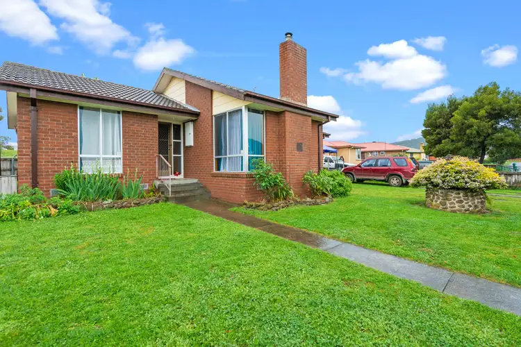 15 Cox Avenue, New Norfolk TAS 7140