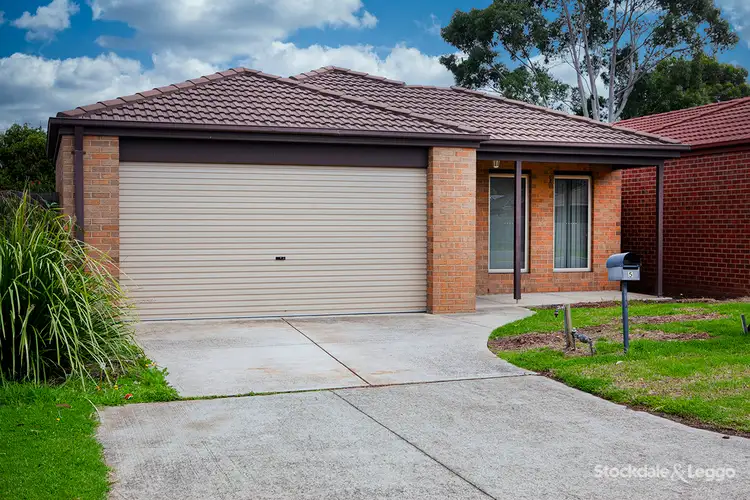 5 Age Place, Pakenham VIC 3810