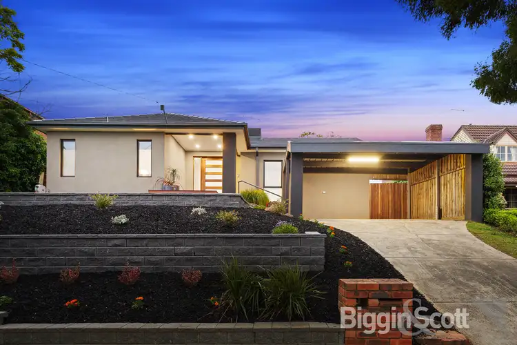 18 Darlington Avenue, Wheelers Hill VIC 3150