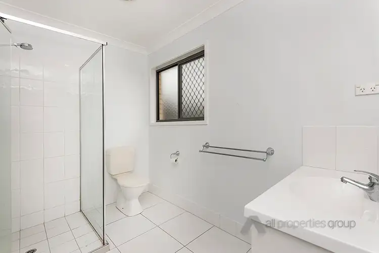 Sixth view of Homely house listing, 2 Sandpiper Circuit, Eagleby QLD 4207