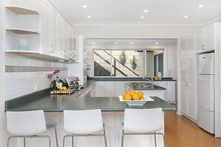 Sixth view of Homely house listing, 2 Edgebury Road, Figtree NSW 2525