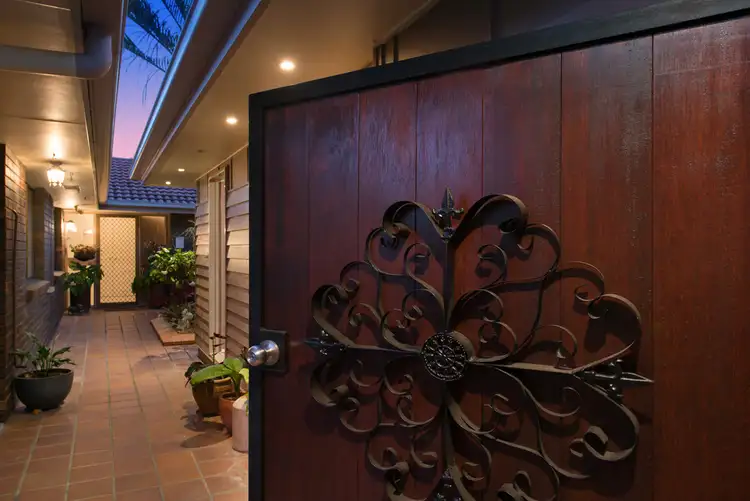 29 Deloraine Drive, Springwood QLD 4127