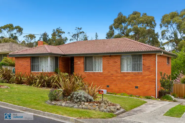 28 Waratah Street, Kingston TAS 7050