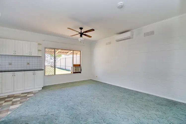 Fifth view of Homely house listing, 8 Queen Elizabeth Drive, Barmera SA 5345