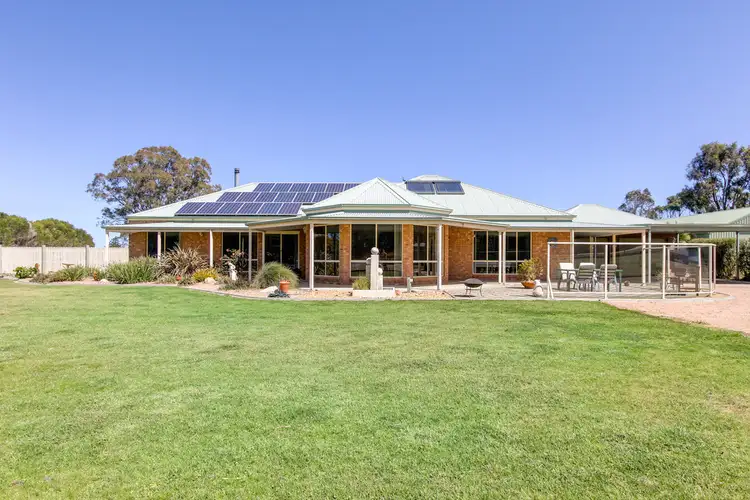 19 Boyd Court, Eagle Point VIC 3878