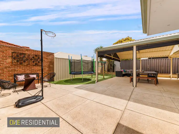 8 Bushlark Rise, Canning Vale WA 6155
