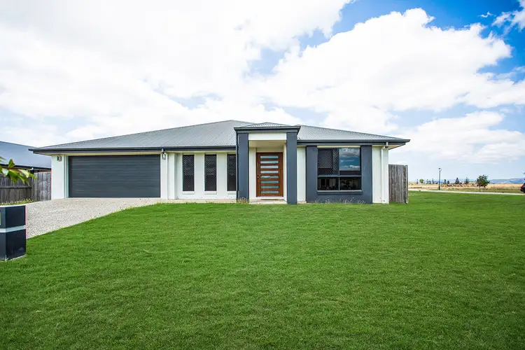 4 Patricia Circuit, Mirani QLD 4754