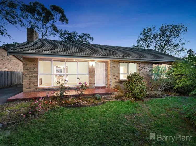 17 Byron Road