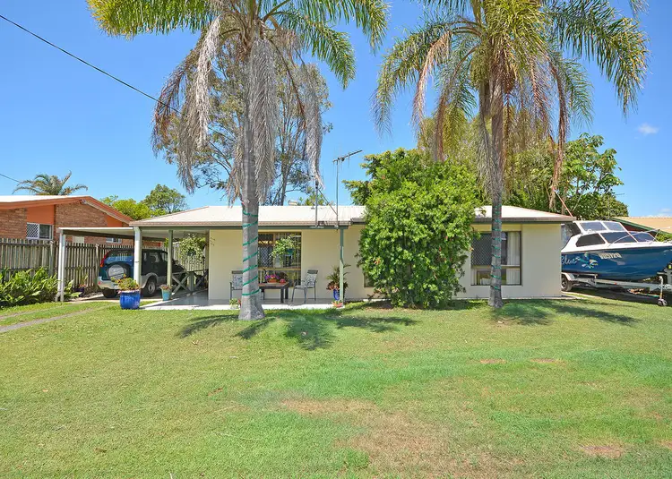 94 LIMPUS STREET, Urangan QLD 4655