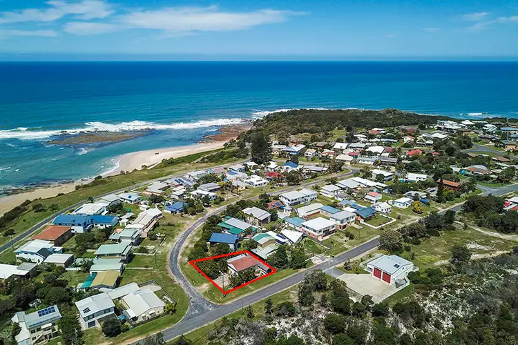 52 Hiawatha Road, Minnie Water NSW 2462
