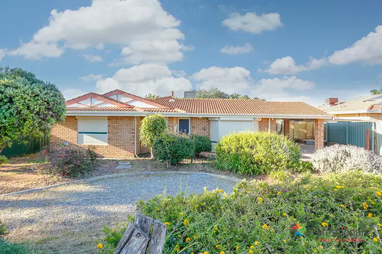 15 Narryer Heights, Marangaroo WA 6064