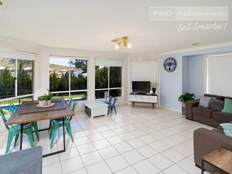 Fourth view of Homely house listing, 8 Hudson Drive, Lloyd NSW 2650