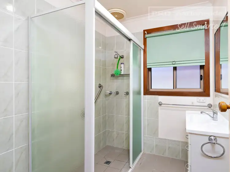 Third view of Homely house listing, 2/9 Travers Street, Wagga Wagga NSW 2650