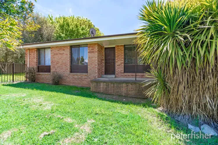 Second view of Homely house listing, 19 Collwood Crescent, Orange NSW 2800