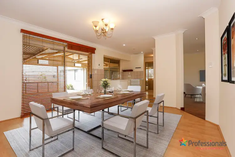 63 Le Grand Gardens, Marangaroo WA 6064