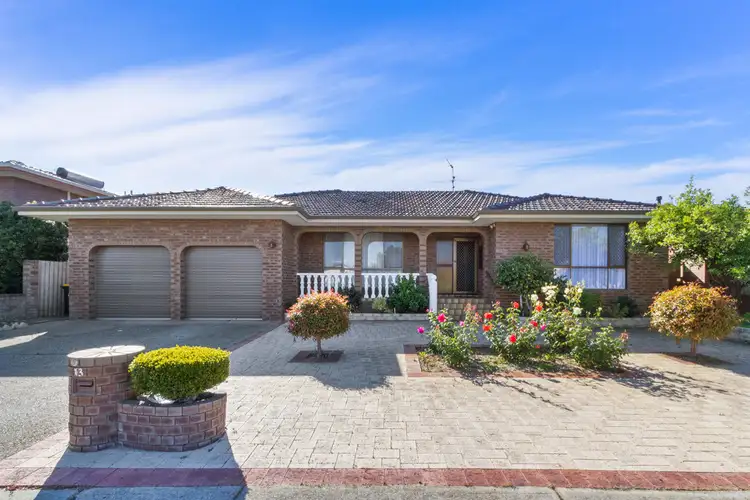 13 Sittella Street