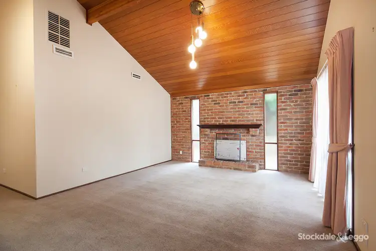 Fifth view of Homely house listing, 9 McNamara Court, Pakenham VIC 3810
