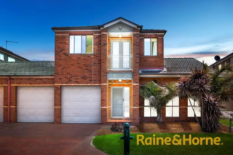 32 Amhurst Drive, Narre Warren South VIC 3805