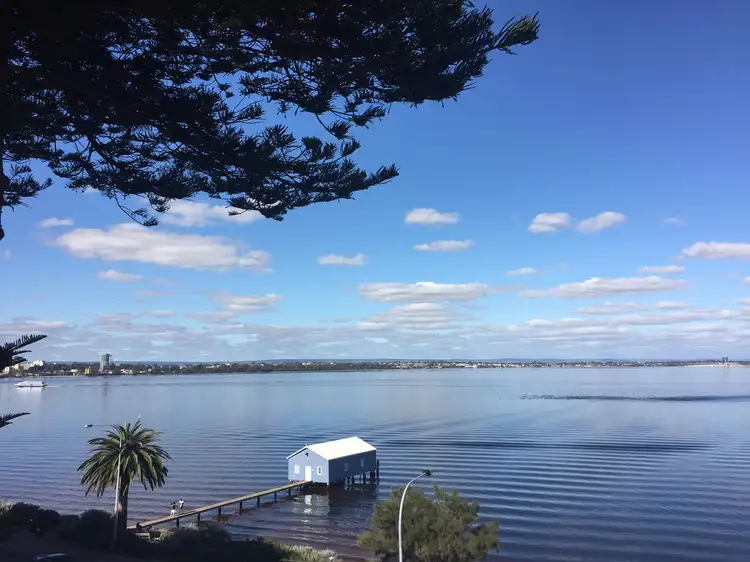 4F/10 Mounts Bay Road, Crawley WA 6009