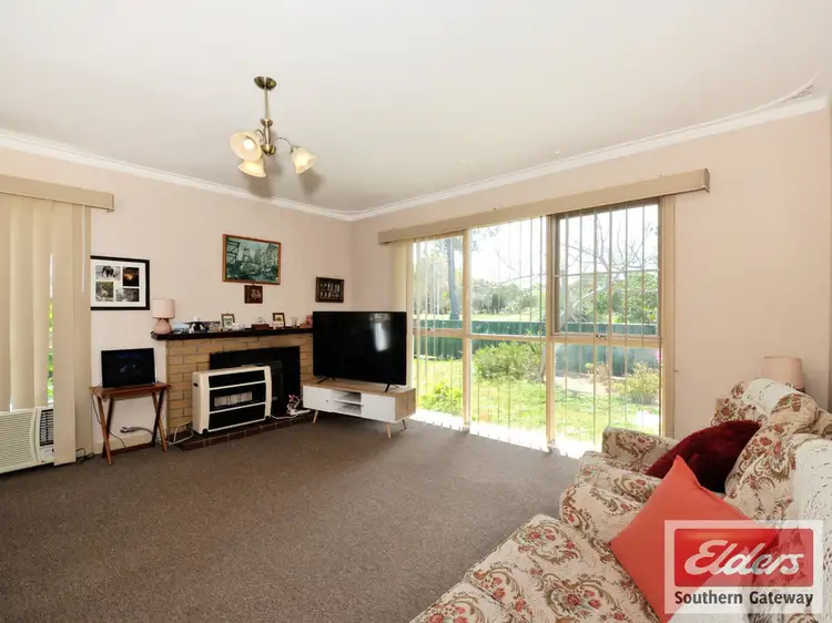 9 Taurus Court, Rockingham WA 6168