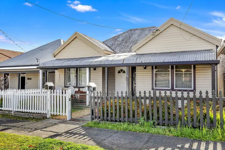 11 Roy Street, Lithgow NSW 2790