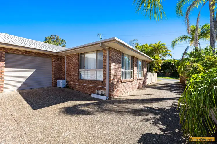 Second view of Homely semi-detached listing, 1/38 Martinelli Avenue, Banora Point NSW 2486