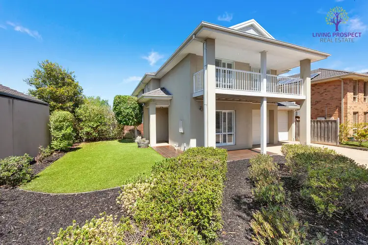 20 Riverglades Drive, Sanctuary Lakes VIC 3030