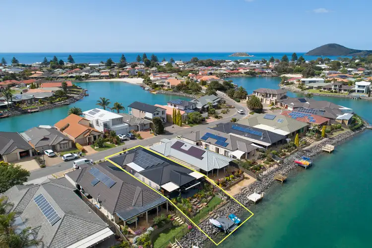 39 Islander Dr, Encounter Bay SA 5211
