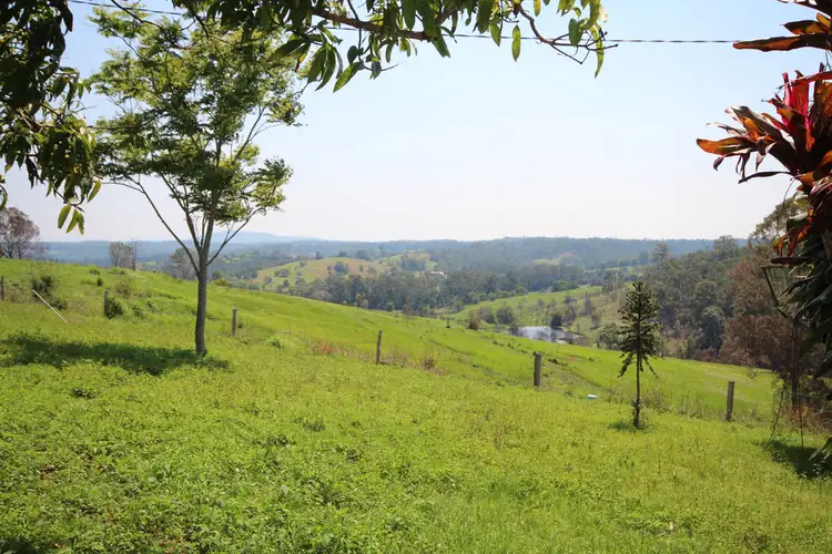 242 Gardner Rd, North Deep Creek QLD 4570