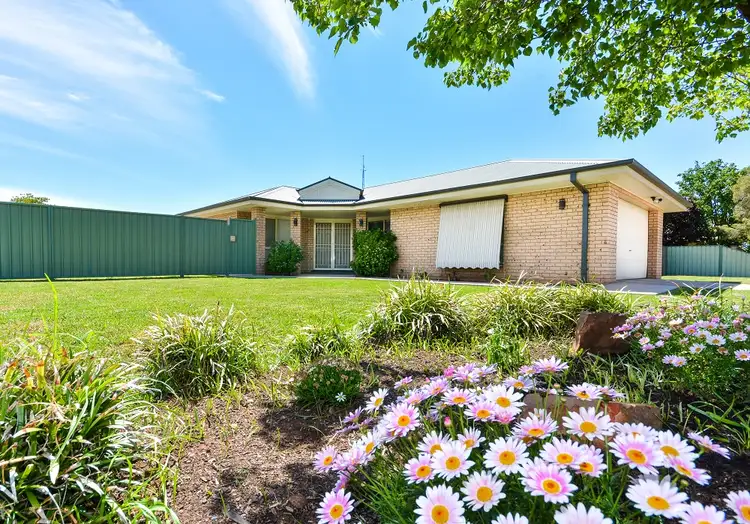 Main view of Homely house listing, 17 Winlee Place, Leeton NSW 2705