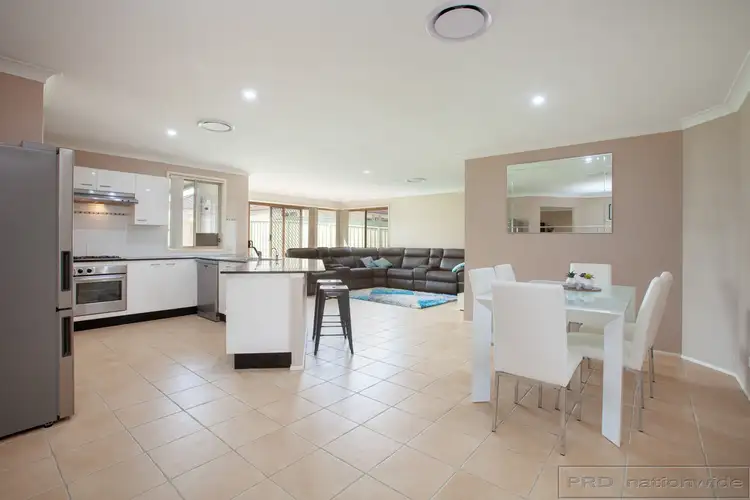 Sixth view of Homely house listing, 17 Willow Close, Thornton NSW 2322