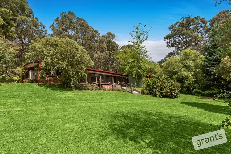 39 Second Avenue, Cockatoo VIC 3781