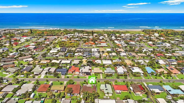Main view of Homely unit listing, 1/44 Lapoinya Crescent, Warana QLD 4575