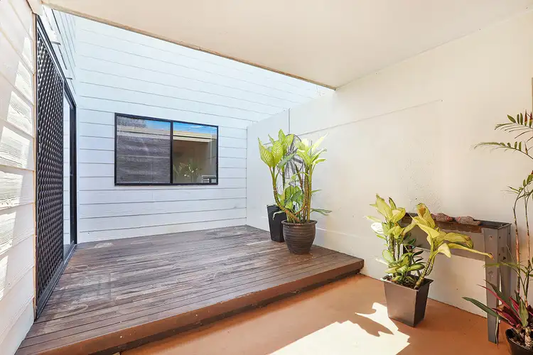 Sixth view of Homely unit listing, 1/44 Lapoinya Crescent, Warana QLD 4575