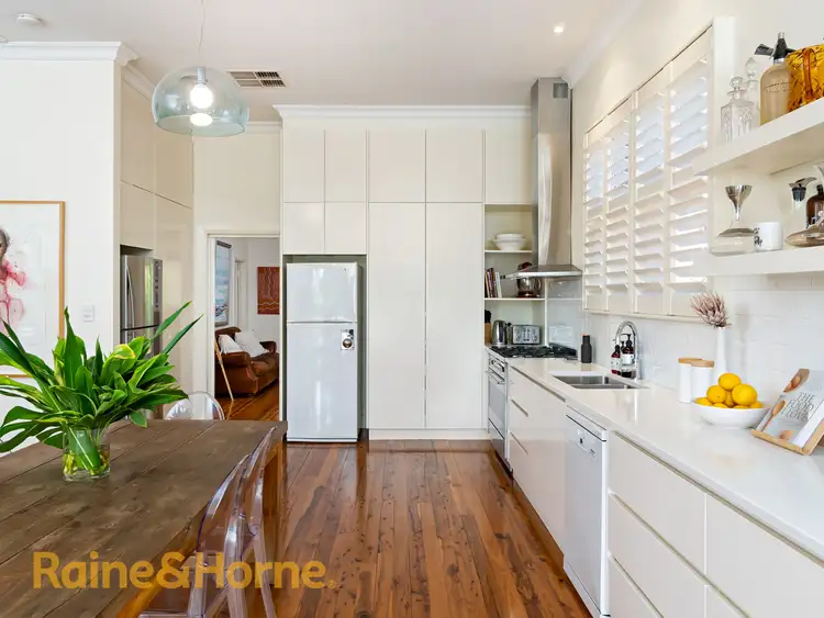 56 Thorne Street, Wagga Wagga NSW 2650