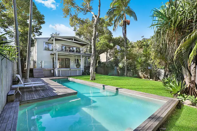 8 Pakee Street, Alexandra Headland QLD 4572