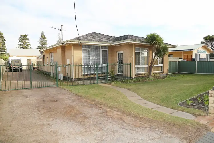 70 The Esplanade, Esperance WA 6450
