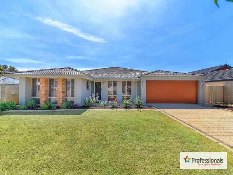 2 Nuytsia Crescent, Canning Vale WA 6155