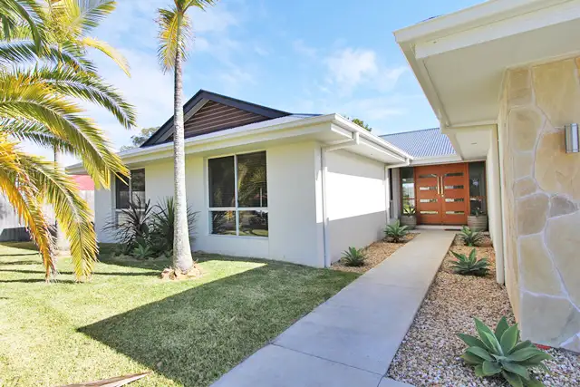 Second view of Homely house listing, 10 Breakspear Road, Molendinar QLD 4214