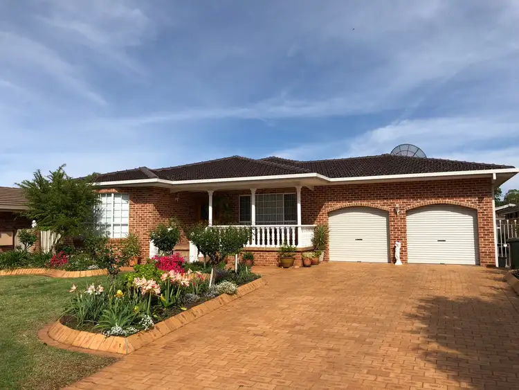 4 Turnell Street, Griffith NSW 2680