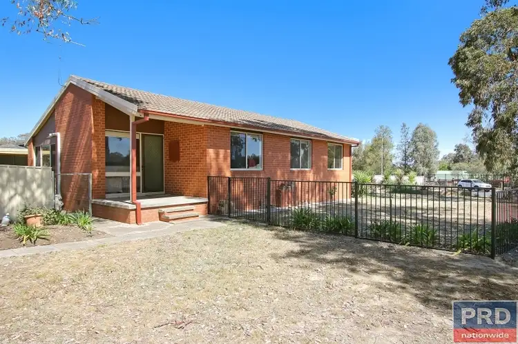 2 Conmurra Way, Springdale Heights NSW 2641
