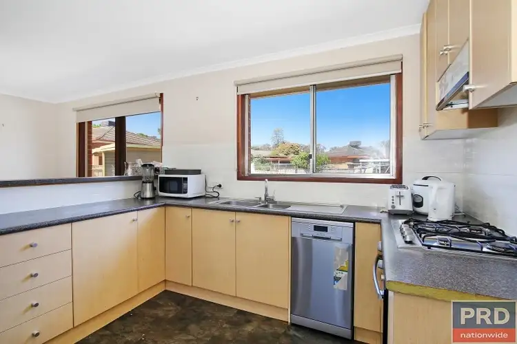 Fifth view of Homely house listing, 2 Conmurra Way, Springdale Heights NSW 2641