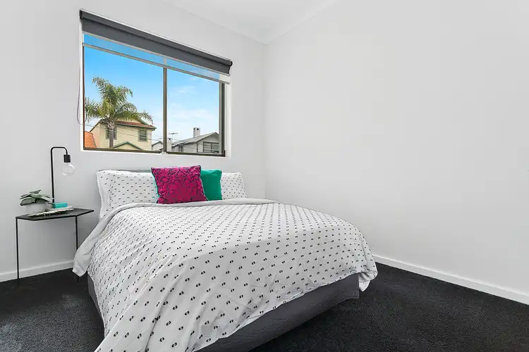 Sixth view of Homely house listing, 33 St Helena Parade, Eastlakes NSW 2018