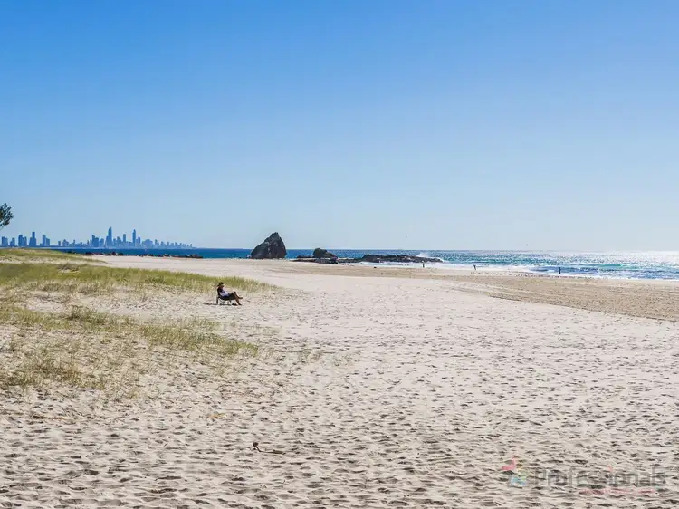 GA/828 Pacific Parade, Currumbin QLD 4223
